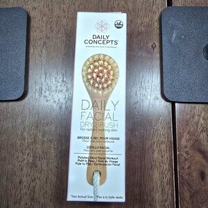 Daily Concepts Daily Facial Dry Brush - Brand New